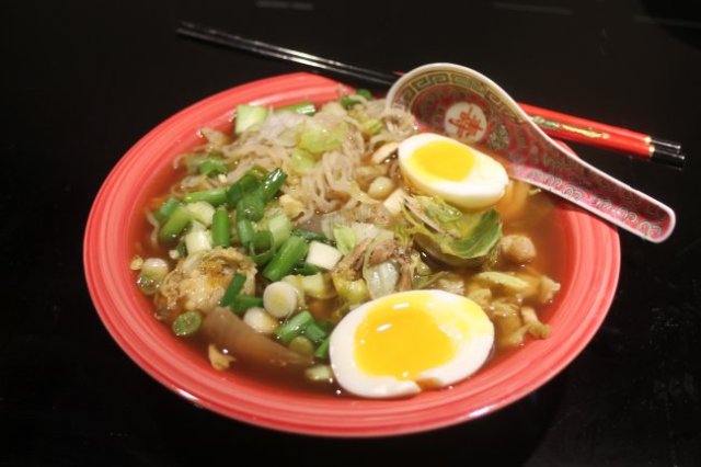 Recipe, Asian soup, noodles, pork belly, egg, Paleo, low carb, Whole 30, brassica